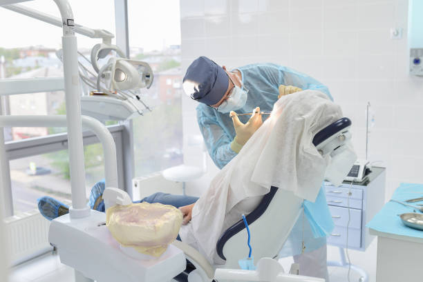 Best Emergency Tooth Extraction in Columbia Heights, MN